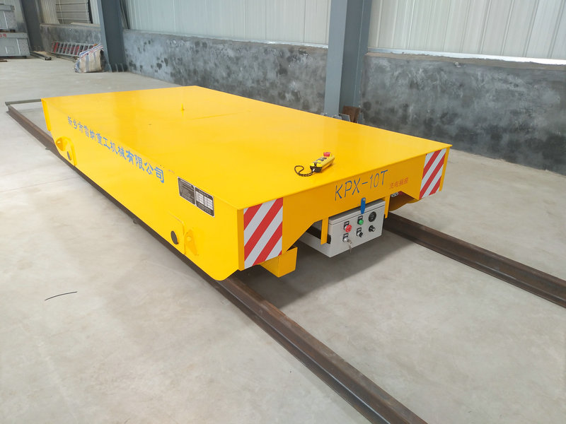 Cărucior de transport feroviar motorizat de 10 tone
