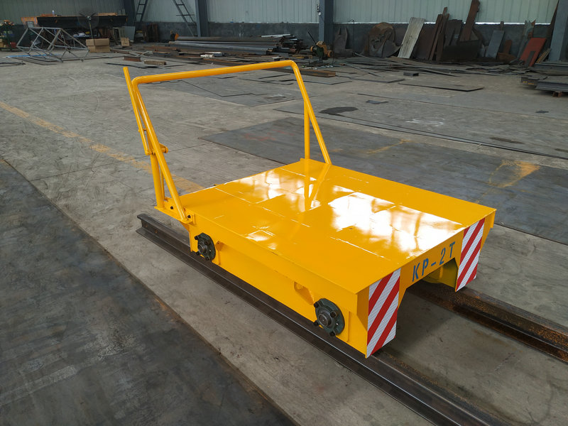 Cărucior de transport feroviar fără motor