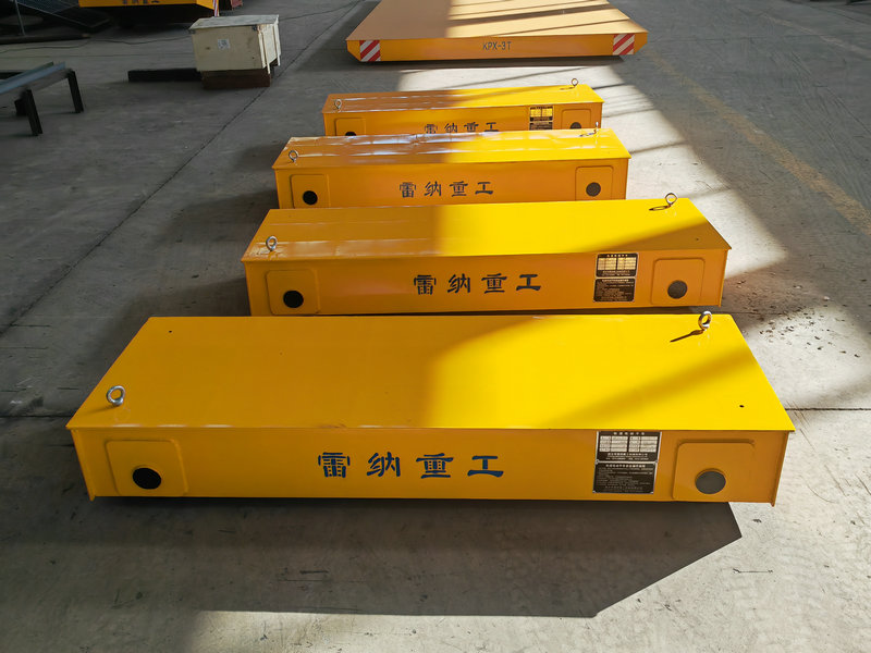 Trolee de transport feroviar fără putere